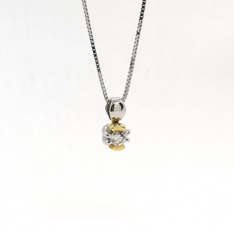 collana punto luce Damiani